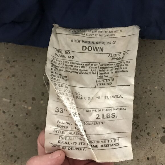 REI Mummy Down Sleeping Bag Winter Warmth 2Lbs of Down Fill - Picture 5 of 10